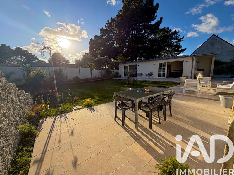 Maison - 182 m² - 6 pièces