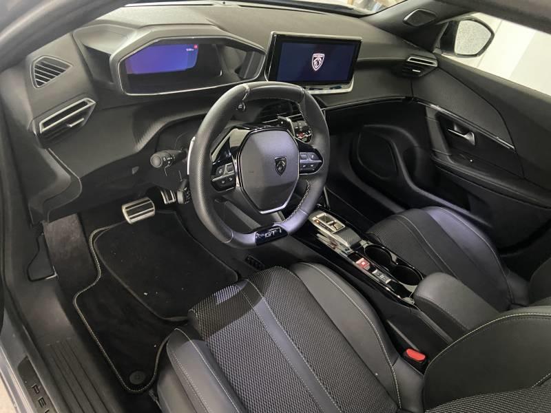 Peugeot 2008 Hybrid 136 e-Dcs6 Gt