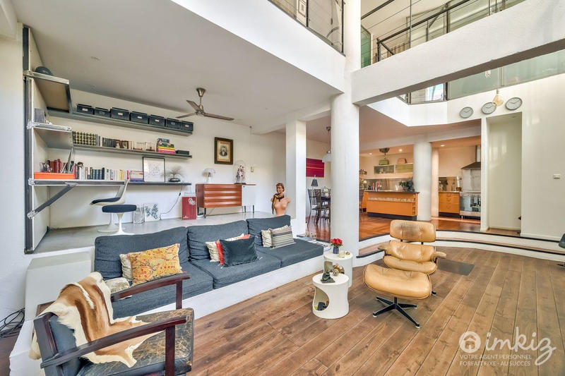 Appartement - 148 m² - 5 pièces