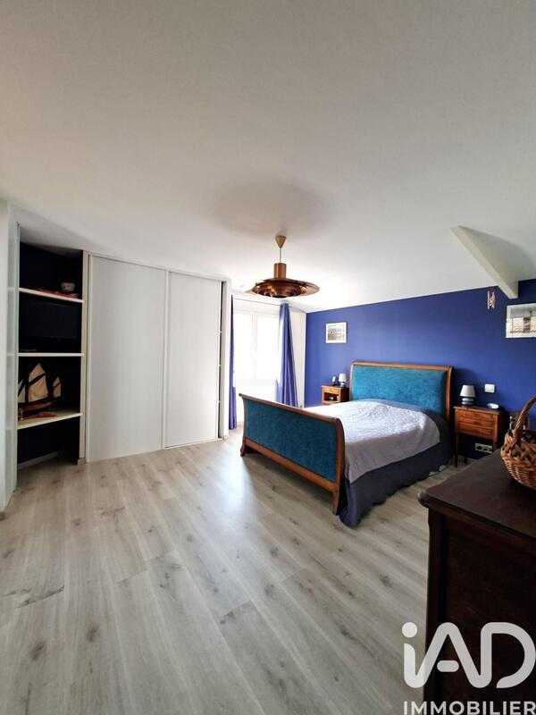 Maison - 103 m² - 5 pièces