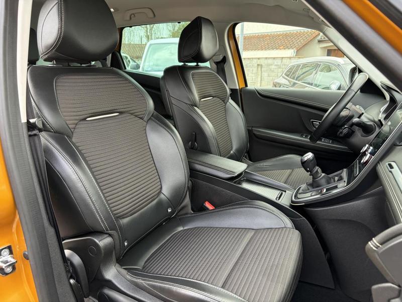 Renault Scénic IV Intens Dci 110