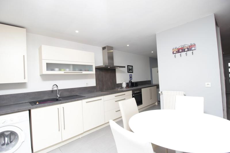 Maison de ville - 99 m² - 5 pièces