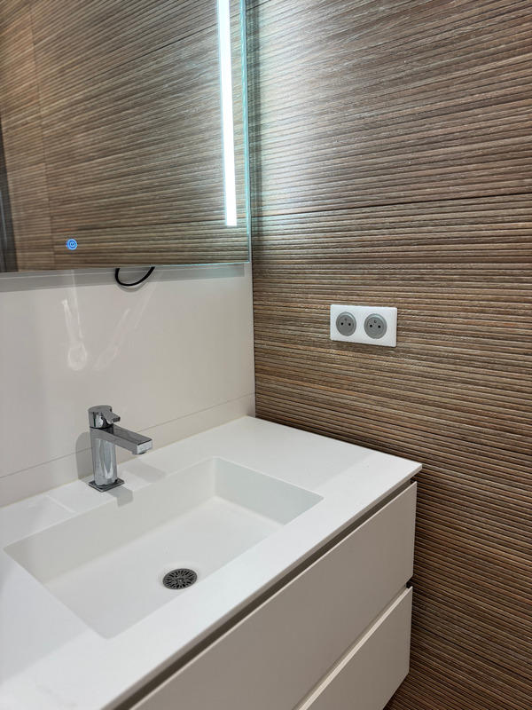 Appartement - 118 m² - 7 pièces