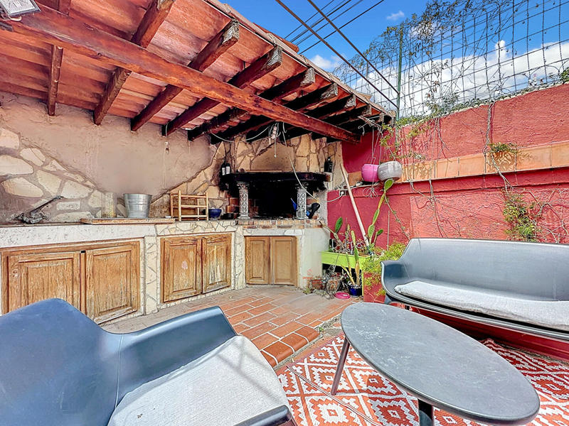 Maison - 92 m² - 4 pièces