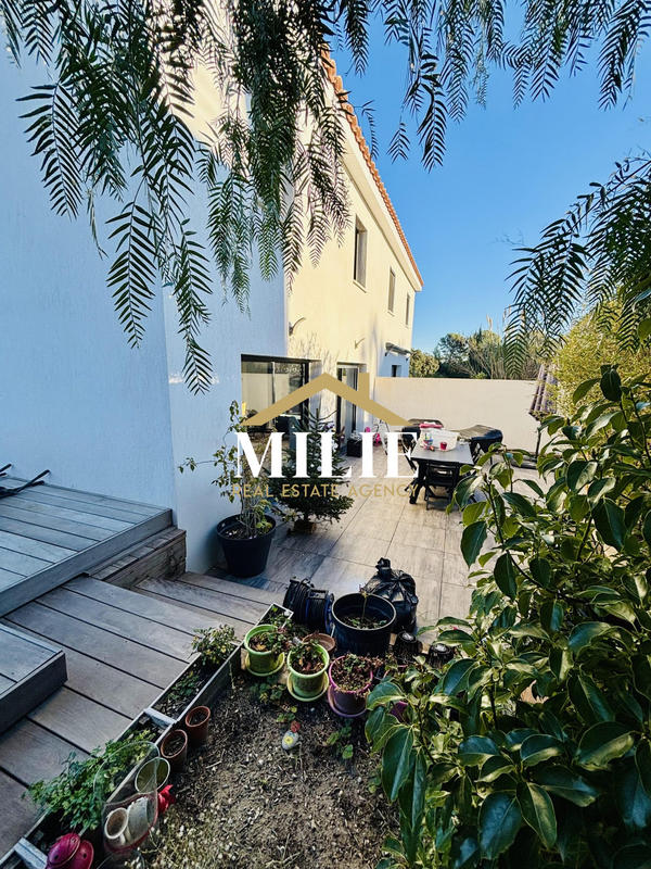 Maison - 82 m² - 4 pièces