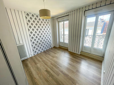 Appartement - 75 m² - 3 pièces