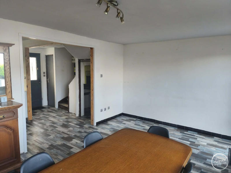 Maison - 80 m² - 5 pièces