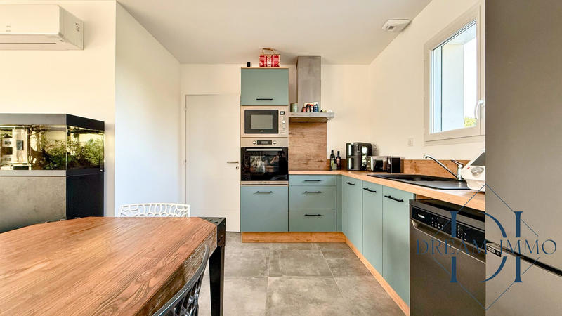 Maison - 85 m² - 4 pièces