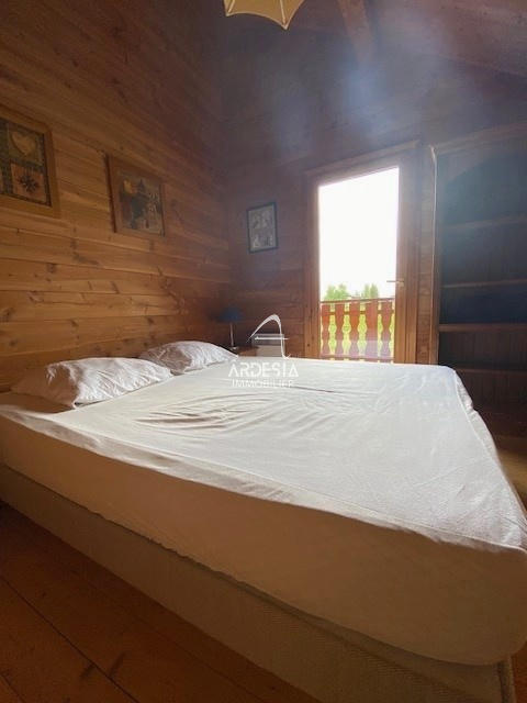 Châlet - 178 m² - 12 pièces