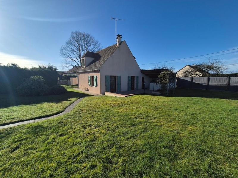 Maison - 96 m² - 4 pièces