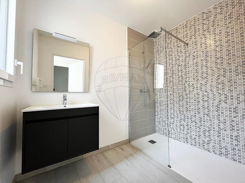 Maison - 143 m² - 5 pièces