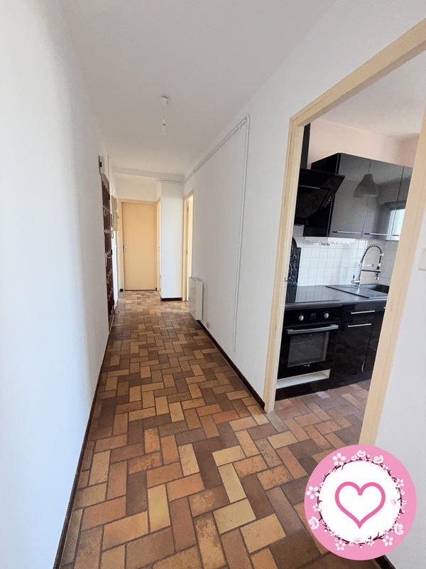 Appartement - 65 m² - 3 pièces