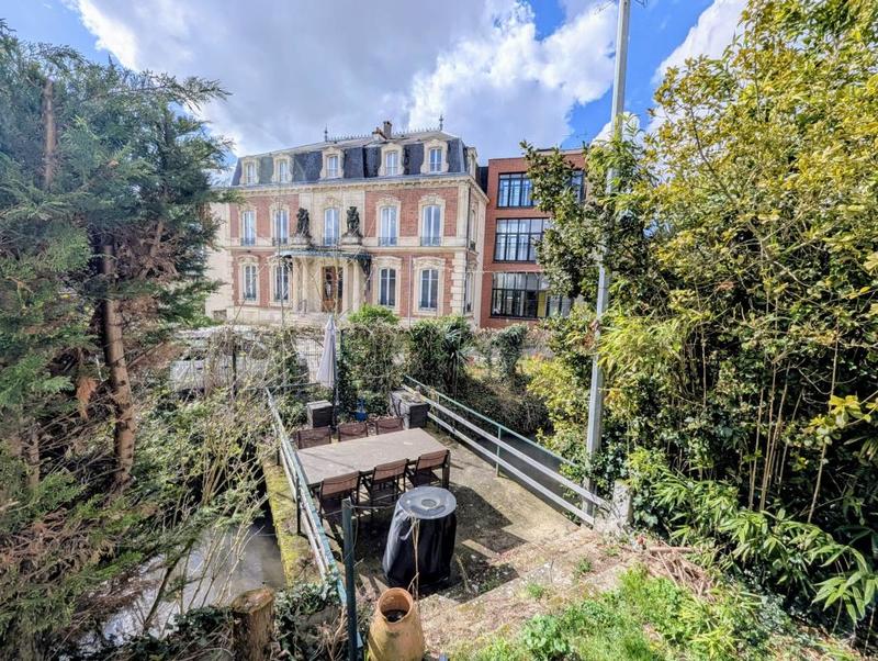 Maison - 132 m² - 7 pièces