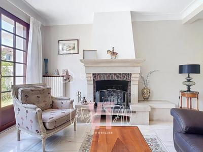 Maison - 159 m² - 5 pièces