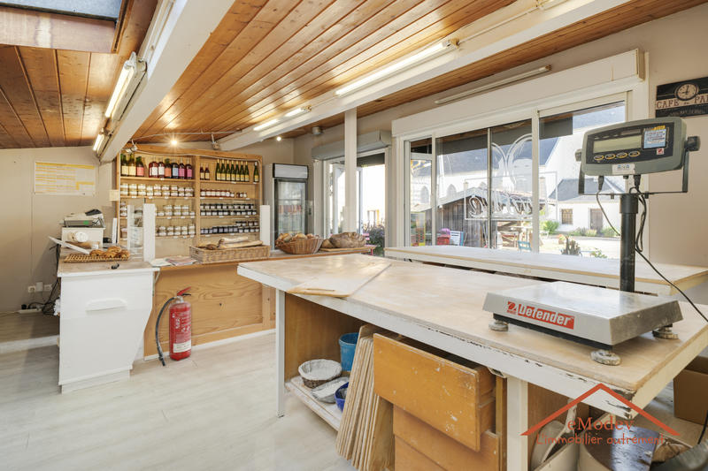 Maison - 200 m² - 5 pièces