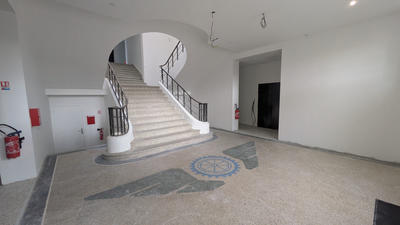 Immeuble - 300 m² - 35 pièces