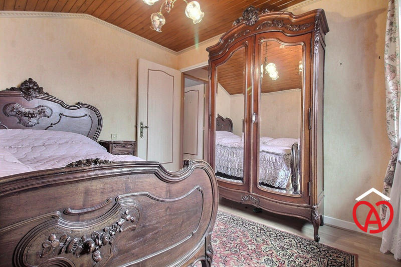 Maison - 111 m² - 6 pièces