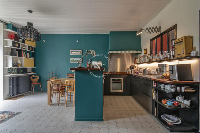 Maison ancienne - 200 m² - 9 pièces