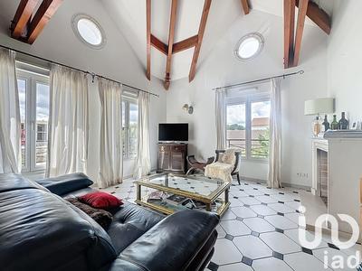 Appartement - 104 m² - 6 pièces