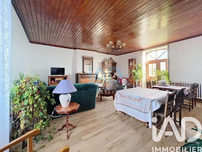 Maison - 183 m² - 8 pièces