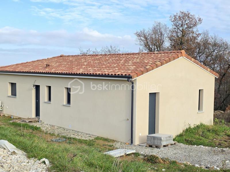 Maison - 91 m² - 4 pièces