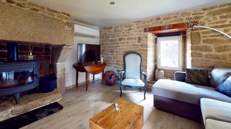 Maison en pierre - 110 m² - 4 pièces