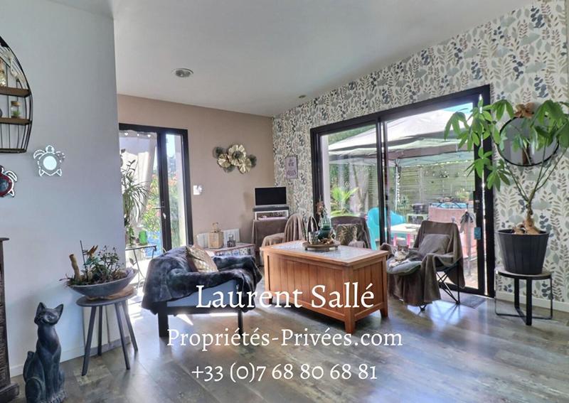 Maison - 157 m² - 7 pièces