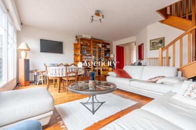 Appartement - 80 m² - 4 pièces