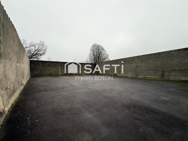 Local commercial - 187 m² - 4 pièces