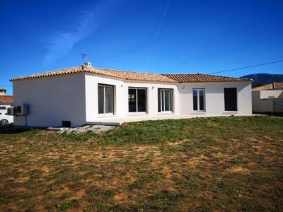 Terrain constructible - 820 m²