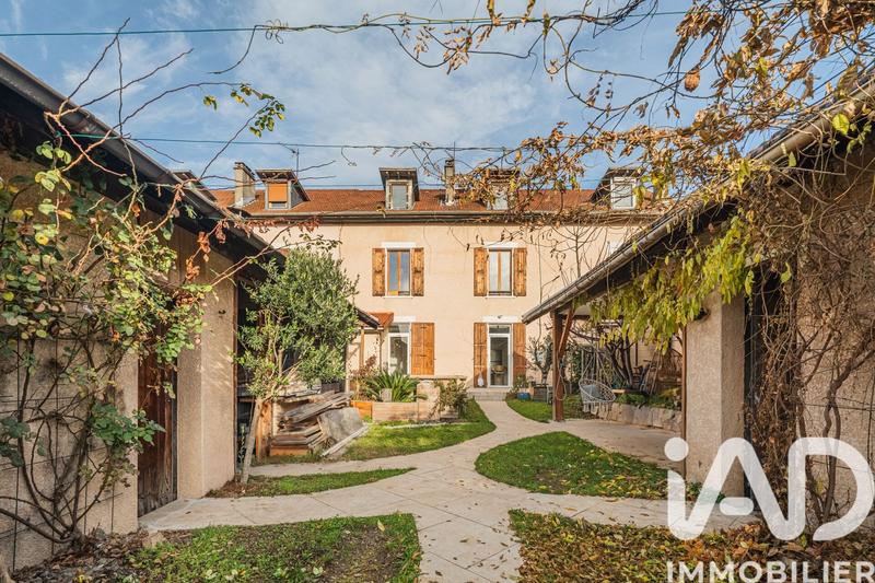 Maison - 101 m² - 4 pièces