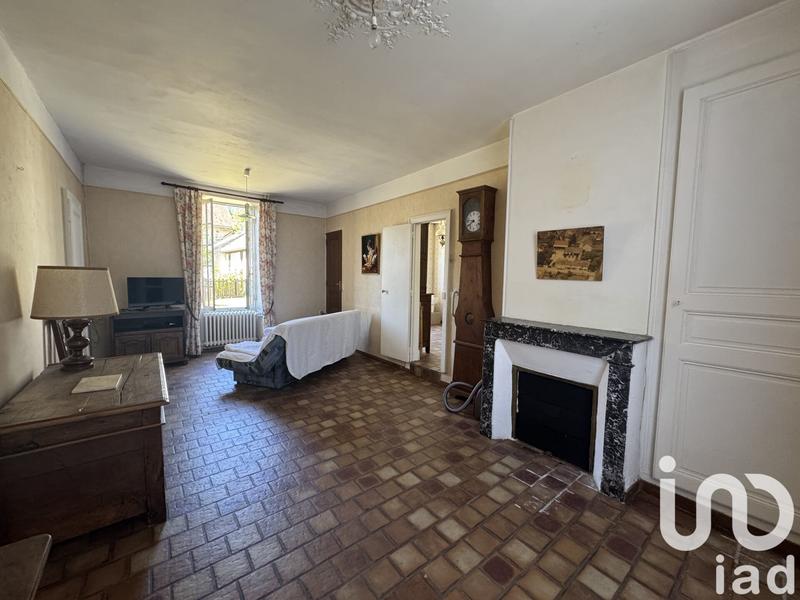 Maison - 280 m² - 7 pièces