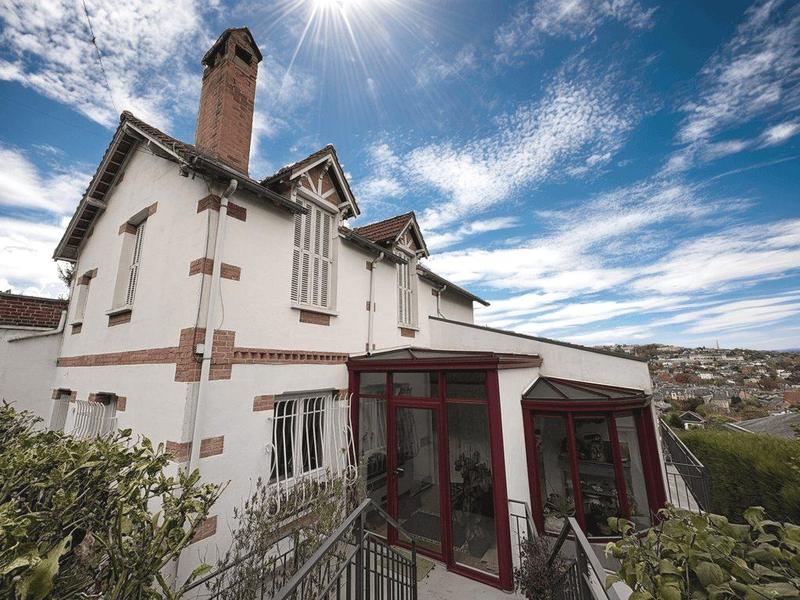 Maison ancienne - 200 m² - 7 pièces