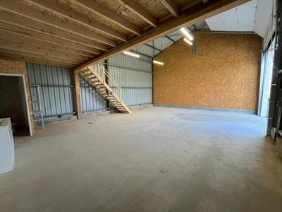 Garage - 103 m²