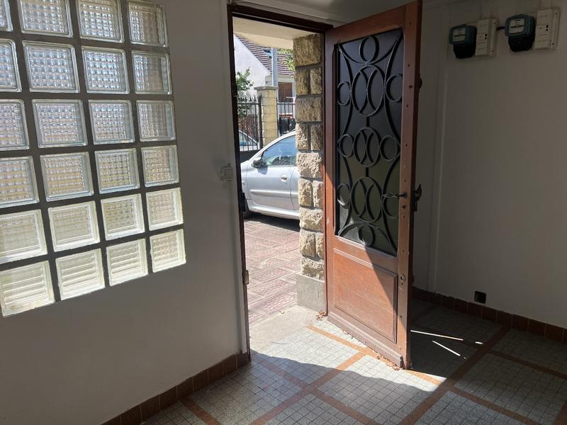 Maison - 200 m² - 8 pièces