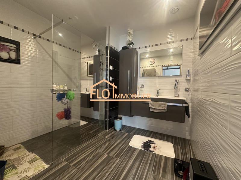 Villa - 95 m² - 4 pièces