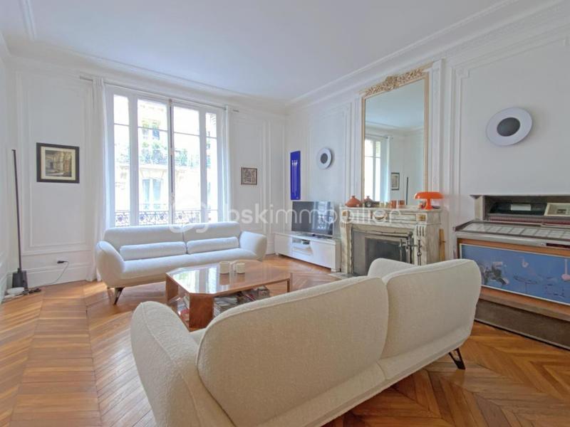 Appartement - 164 m² - 6 pièces