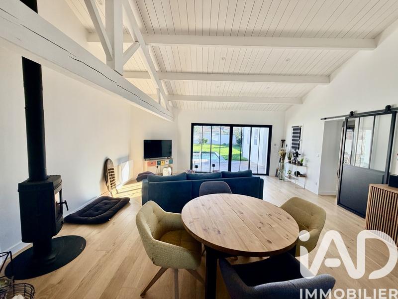 Maison - 115 m² - 4 pièces