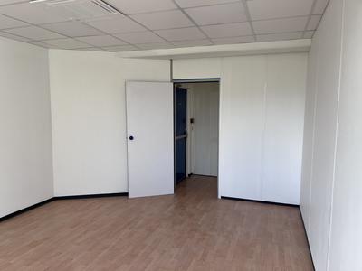Bureau - 310 m²