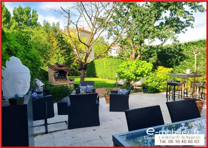 Maison traditionnelle - 95 m² - 4 pièces