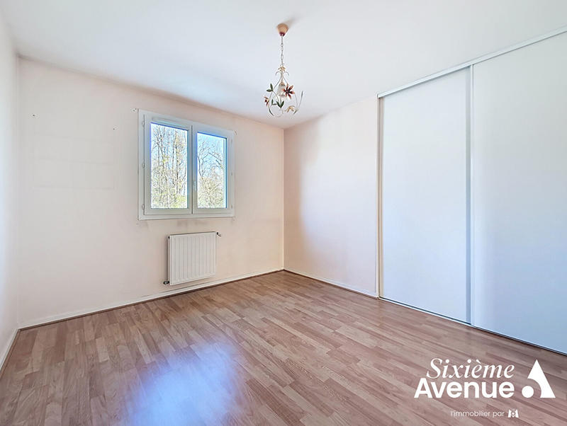 Appartement - 86 m² - 4 pièces