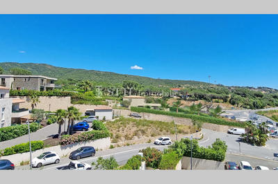 Terrain - 496 m²