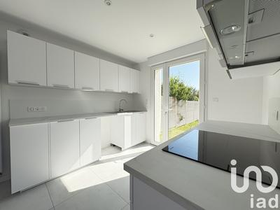 Maison - 110 m² - 6 pièces