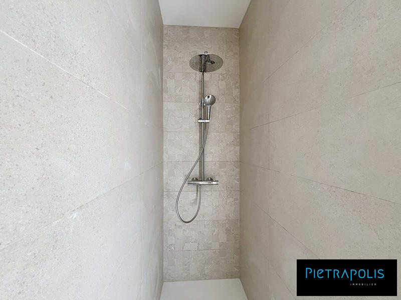 Appartement - 109 m² - 4 pièces