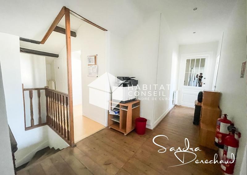 Immeuble - 254 m² - 9 pièces