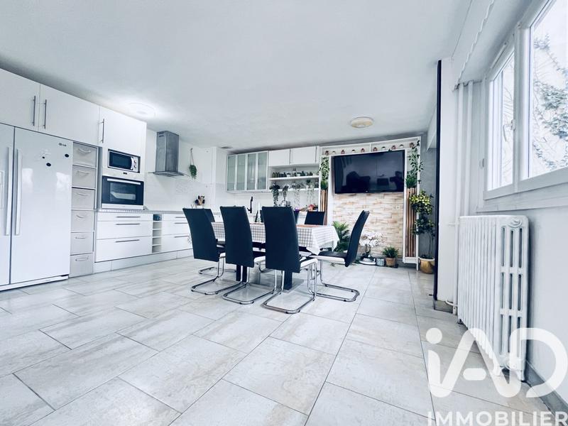 Appartement - 91 m² - 3 pièces