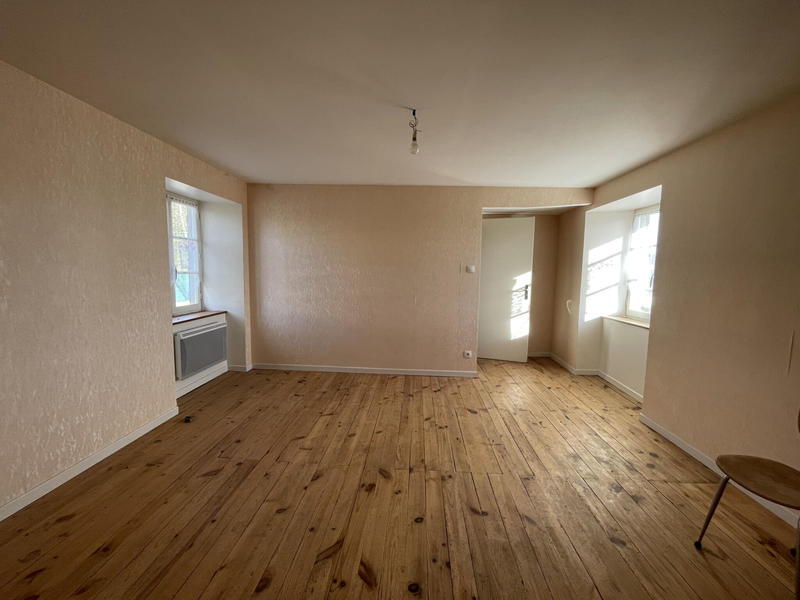 Maison de village - 67 m² - 4 pièces