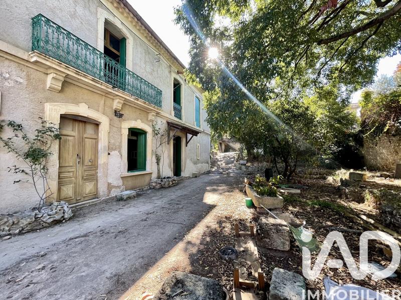 Maison - 317 m² - 12 pièces