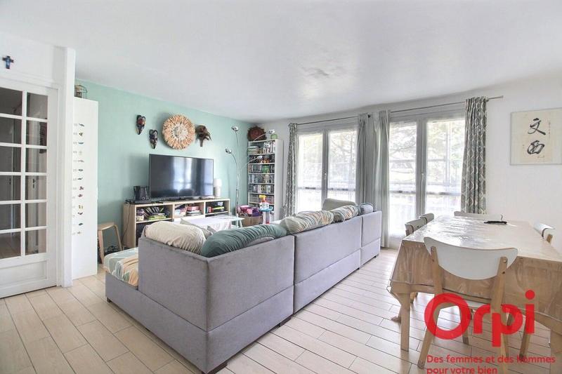 Appartement - 102 m² - 5 pièces