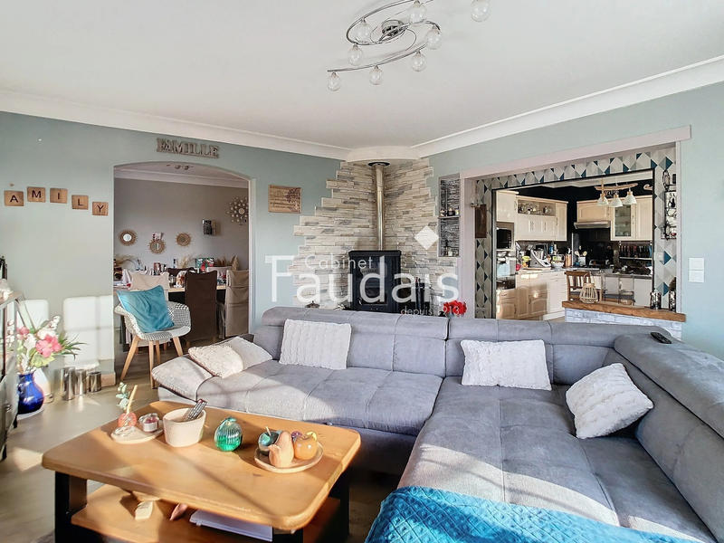 Maison - 107 m² - 6 pièces